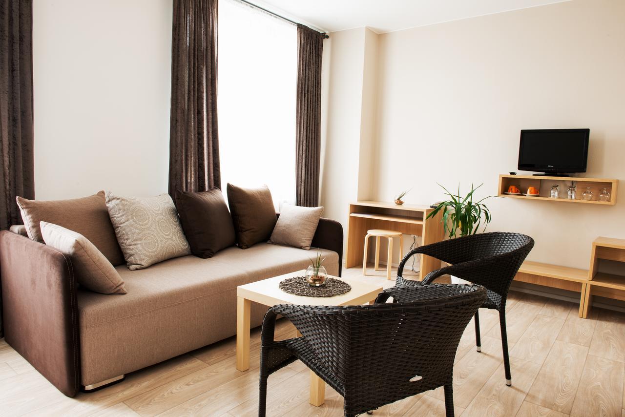Hotel Imos 브르제츨라프 외부 사진